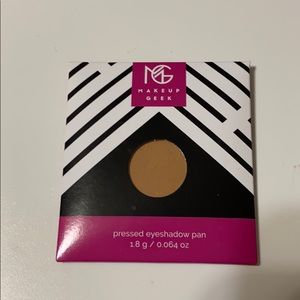 Makeup Geek Desert Sands eyeshadow